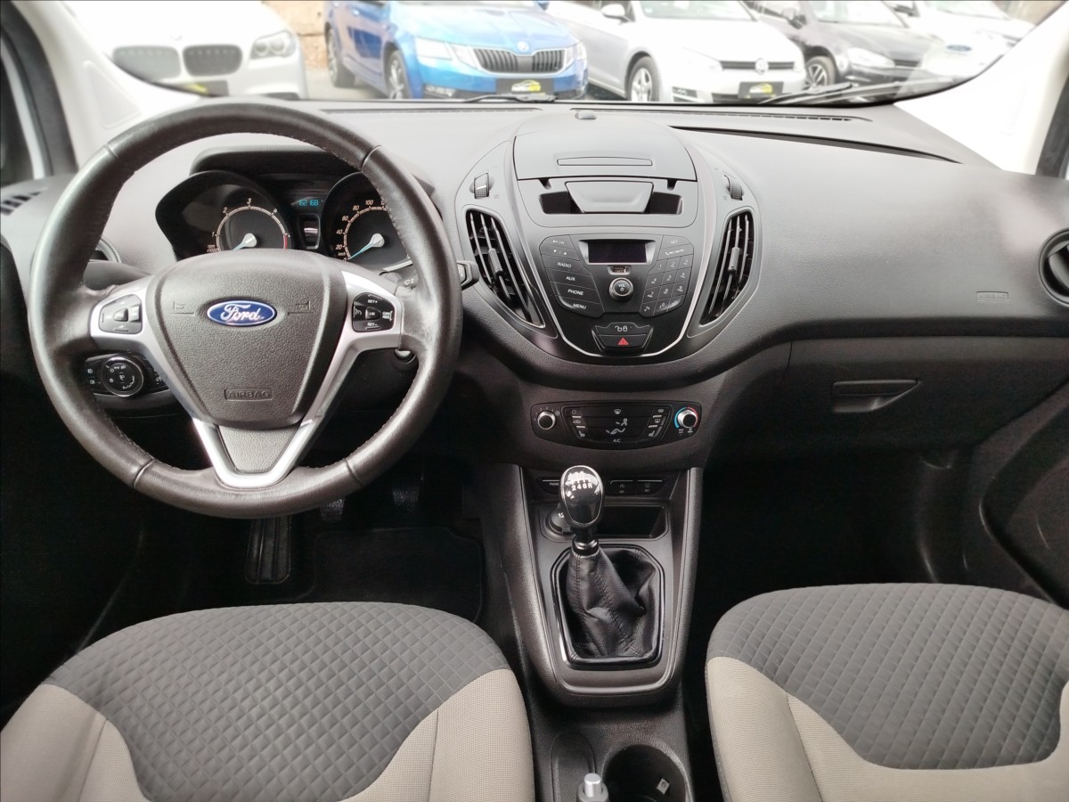 Ford Tourneo Courier