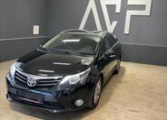 Toyota Avensis 1