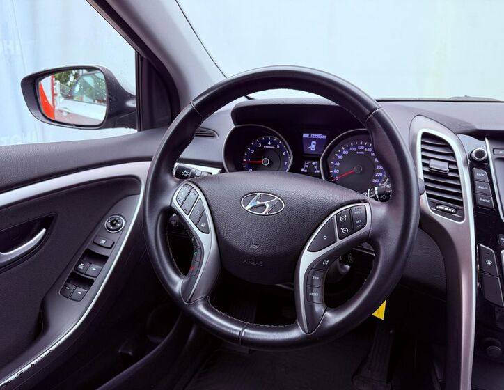 Hyundai i30 15