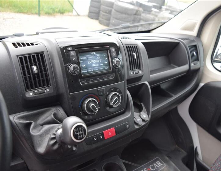 Peugeot Boxer 28