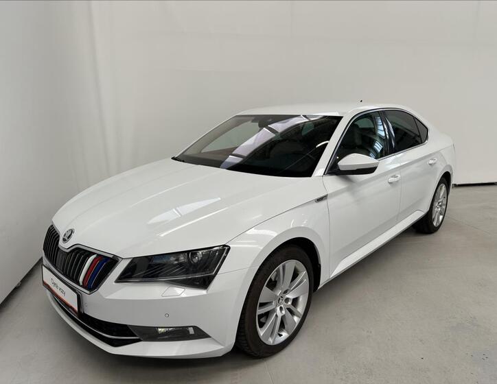 Škoda Superb 1