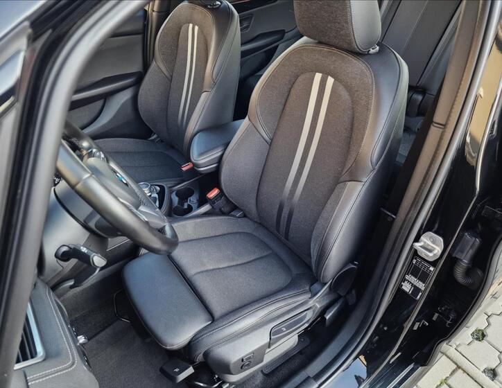 BMW Řada 2 38