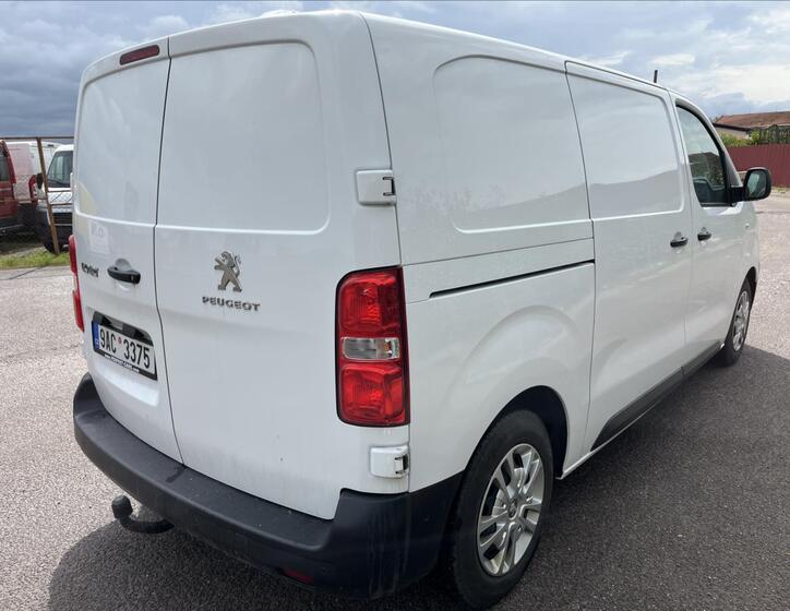 Peugeot Expert 6
