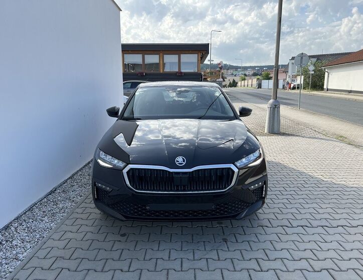 Škoda Scala 3