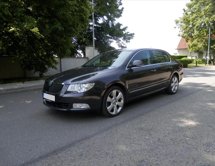 Škoda Superb 1