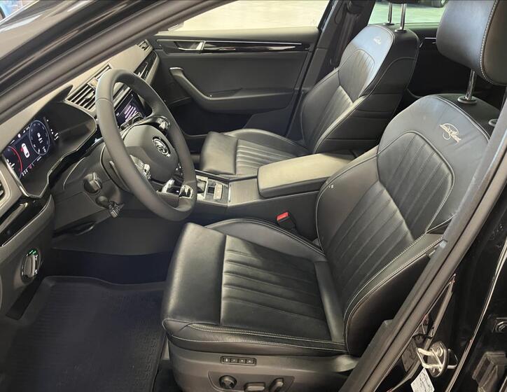 Škoda Superb 22