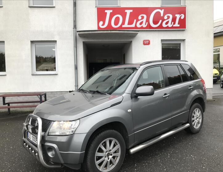 Suzuki Grand Vitara 2