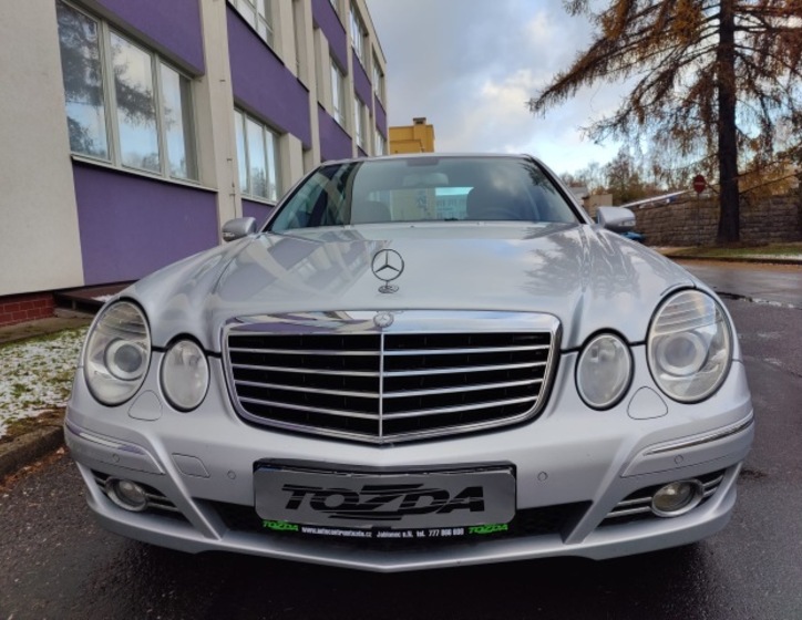 Mercedes-Benz Třídy E 7