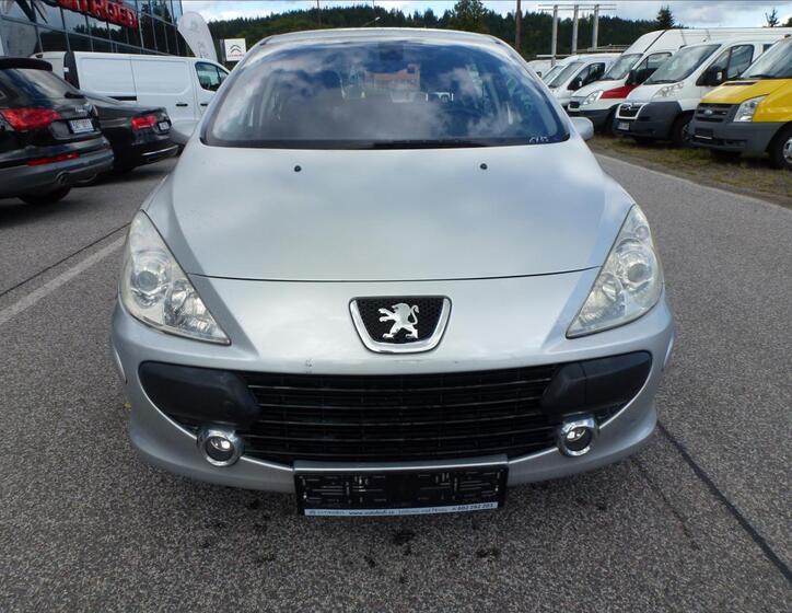 Peugeot 307 4