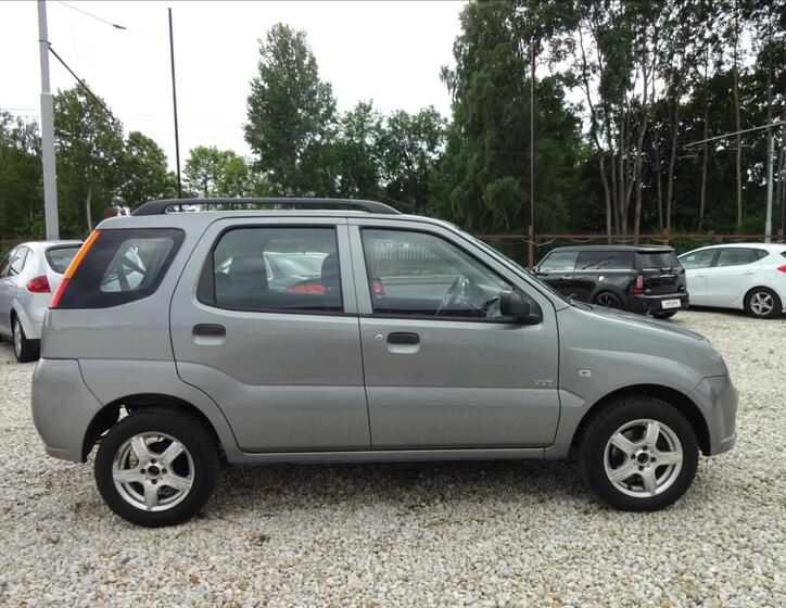 Suzuki Ignis 8