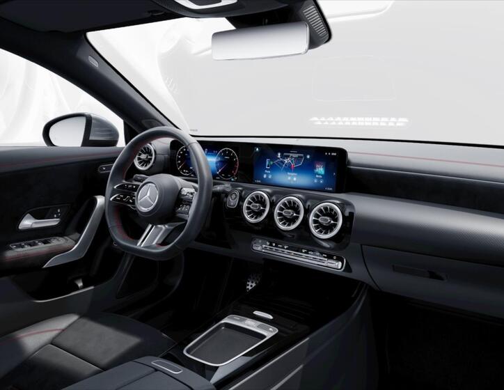 Mercedes-Benz CLA 9