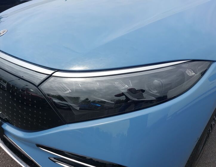 Mercedes-Benz EQS 9