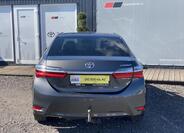 Toyota Corolla 5