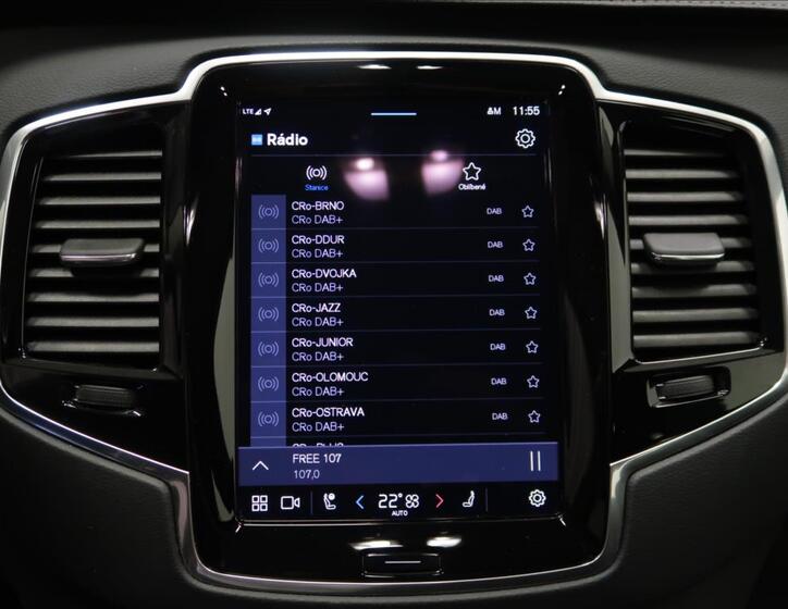 Volvo XC90 23