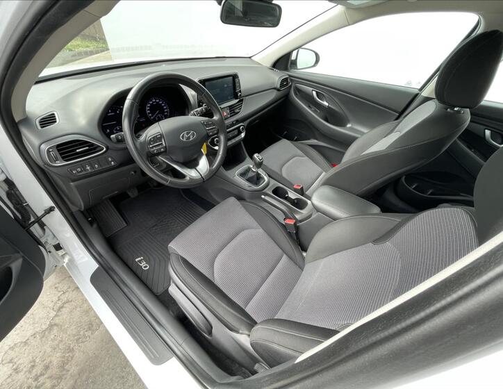 Hyundai i30 5