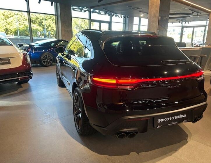 Porsche Macan 6