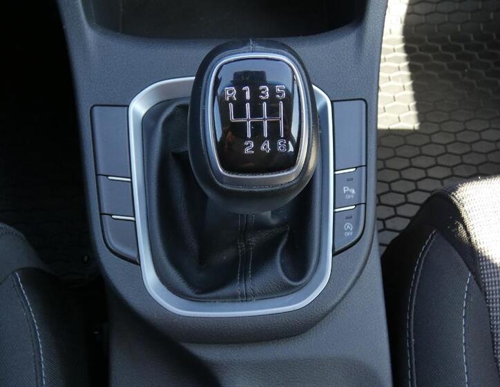 Hyundai i30 17