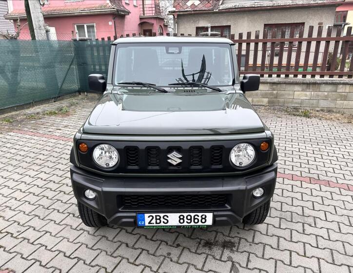 Suzuki Jimny 10