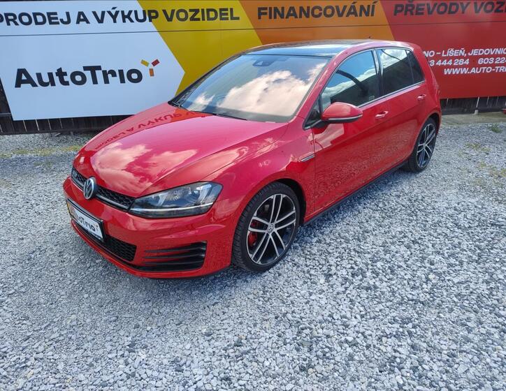 Volkswagen Golf 1