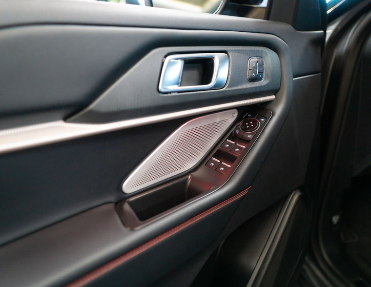 Ford Explorer 17