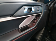 Ford Explorer 17