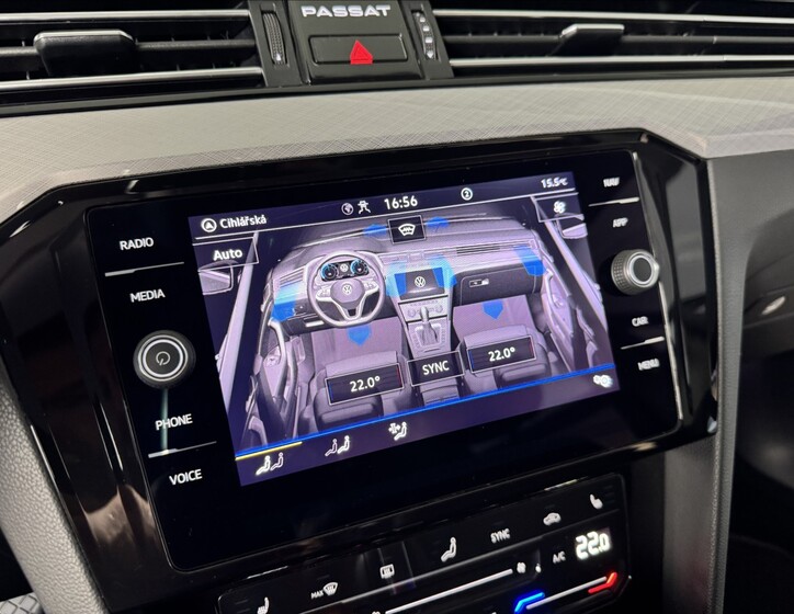 Volkswagen Passat 40