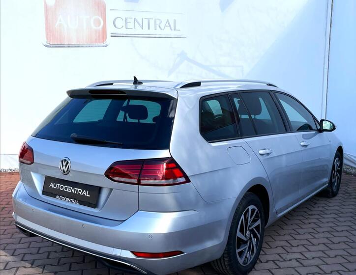 Volkswagen Golf 4
