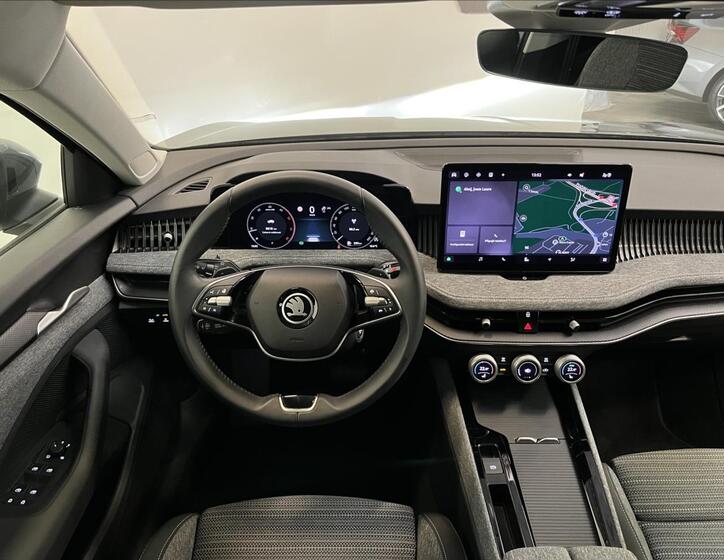 Škoda Superb 5