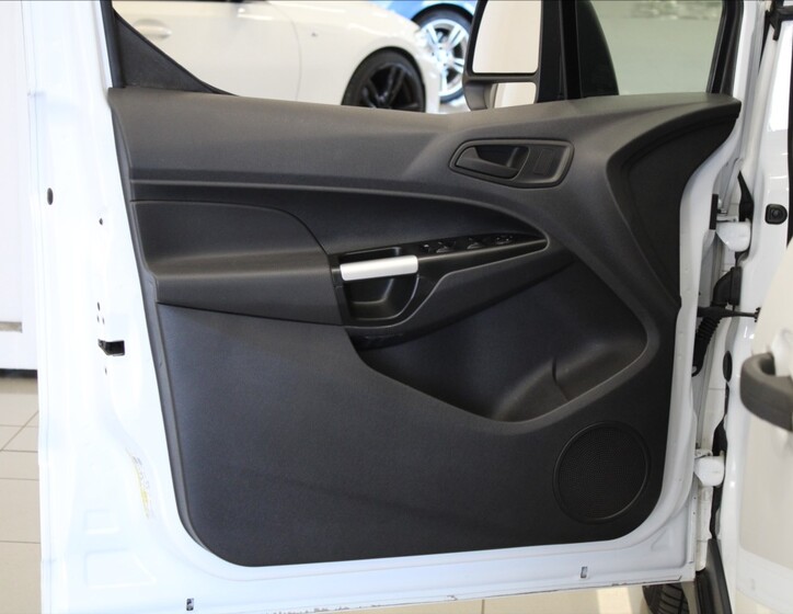 Ford Transit Connect 16
