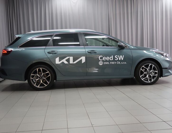 KIA Ceed 4