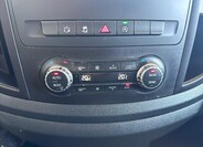 Mercedes-Benz Vito 21