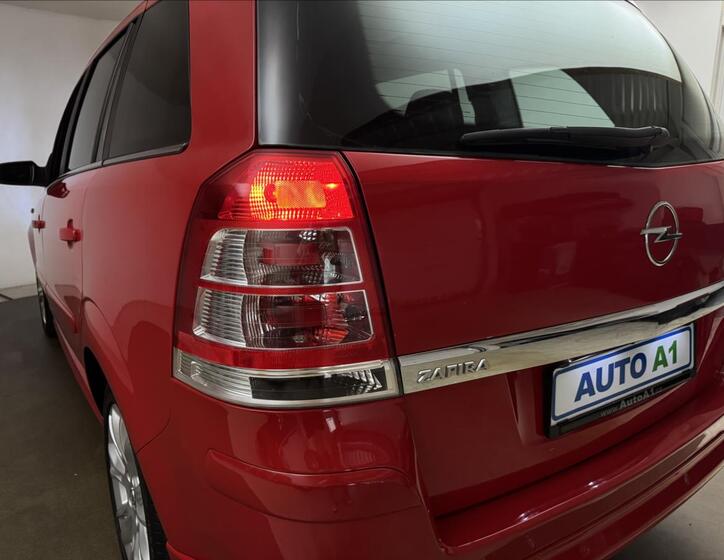 Opel Zafira 35