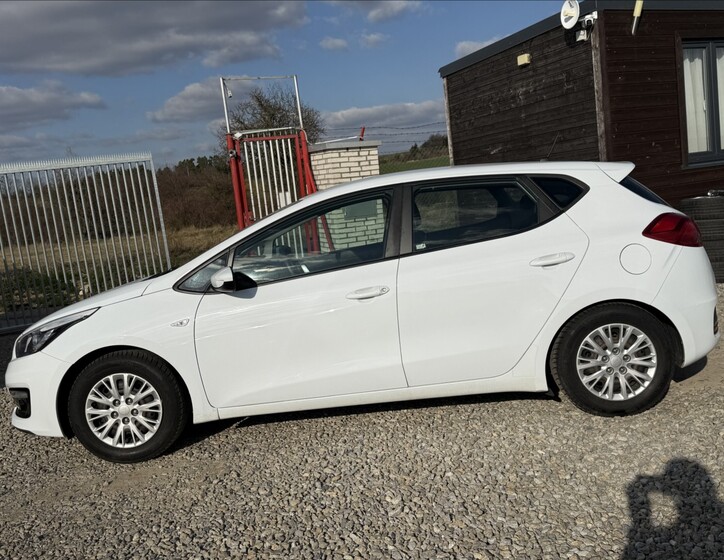 KIA Ceed 8