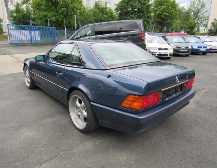 Mercedes-Benz SL 21
