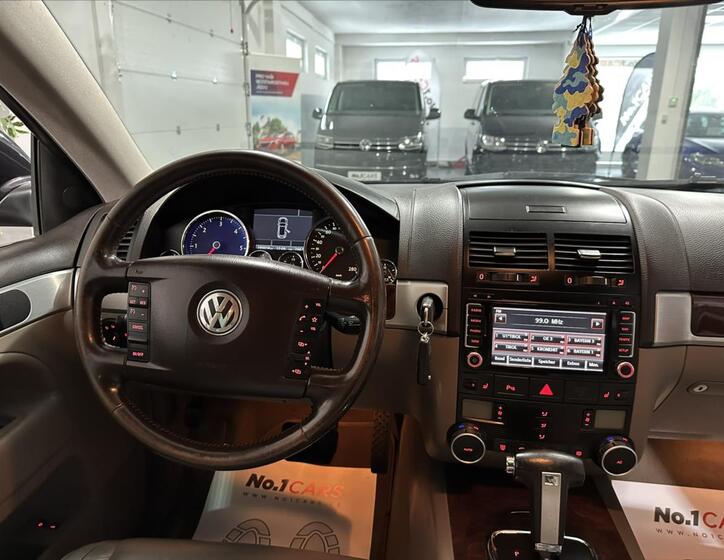 Volkswagen Touareg 17