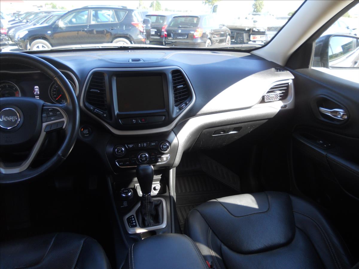 Jeep Cherokee