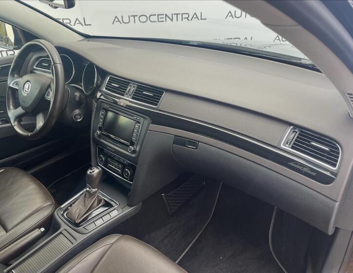 Škoda Superb 17