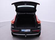 Volvo XC40 9