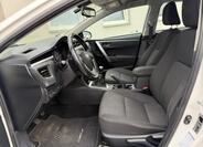 Toyota Corolla 8