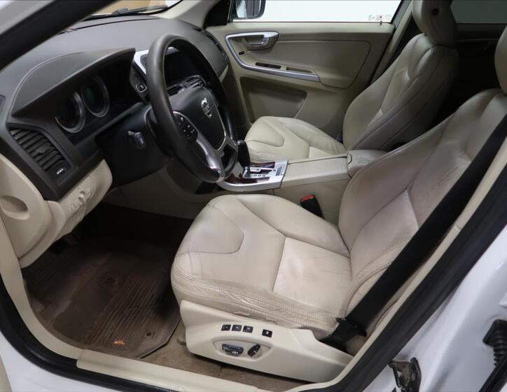 Volvo XC60 7