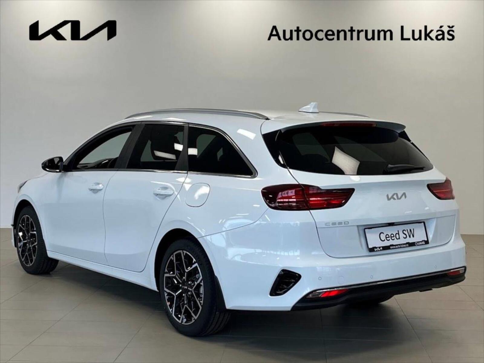 KIA Ceed 4
