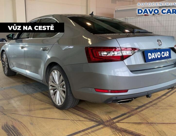 Škoda Superb 2