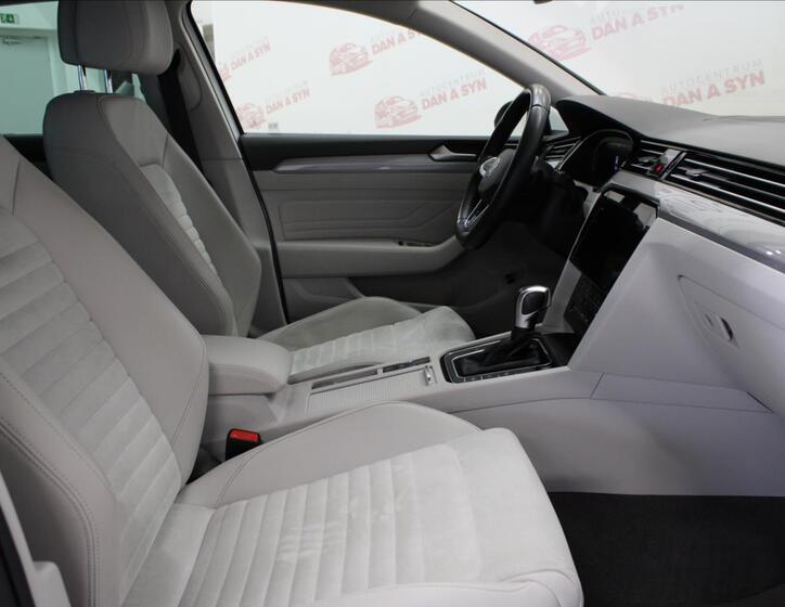 Volkswagen Passat 12