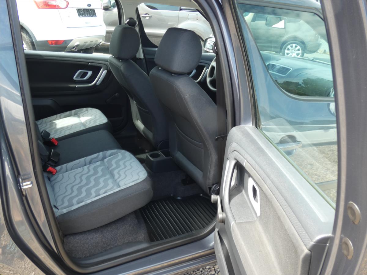 Škoda Roomster
