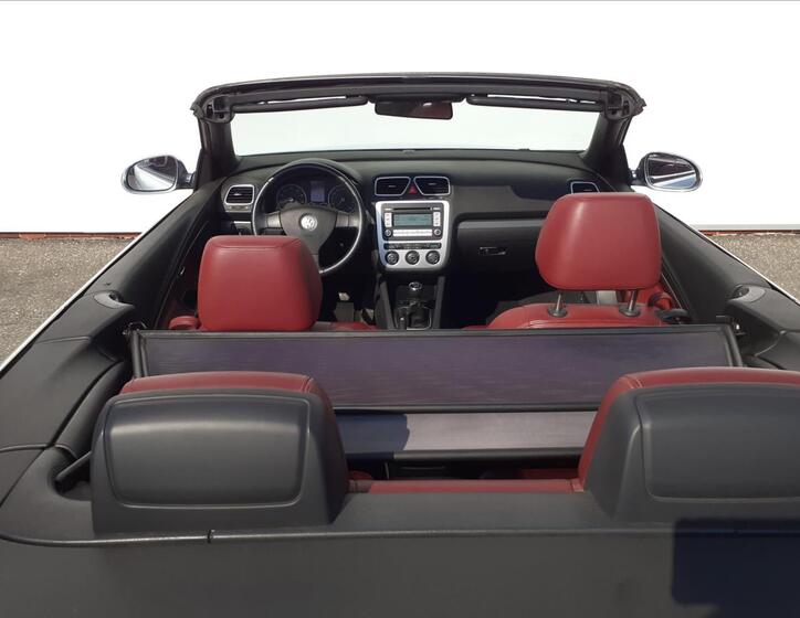 Volkswagen EOS 17