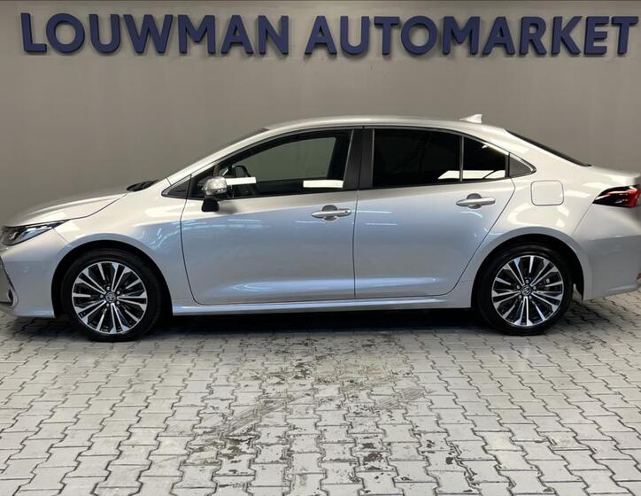 Toyota Corolla 3