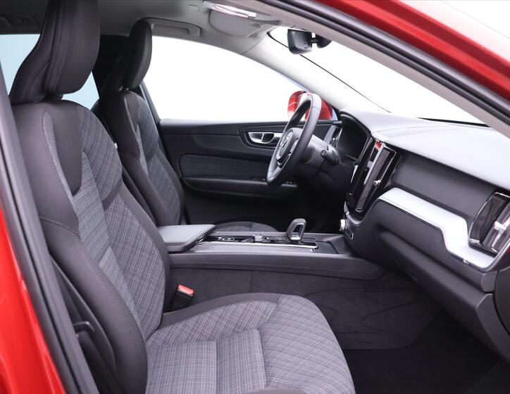 Volvo XC60 15