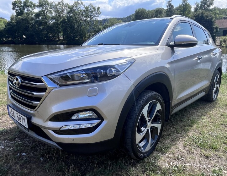 Hyundai Tucson 1