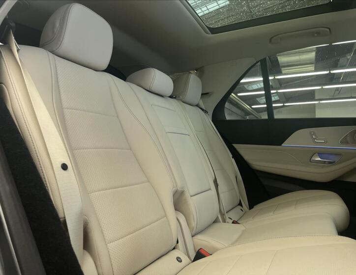 Mercedes-Benz GLE 19