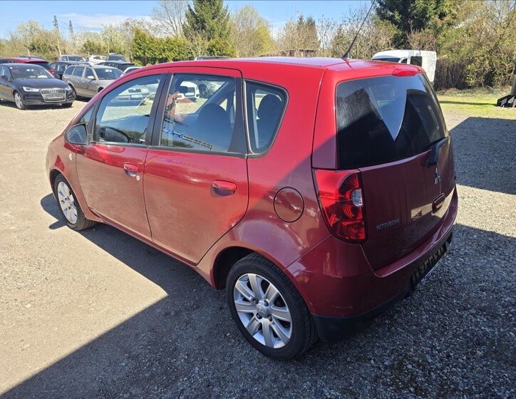 Mitsubishi Colt 6